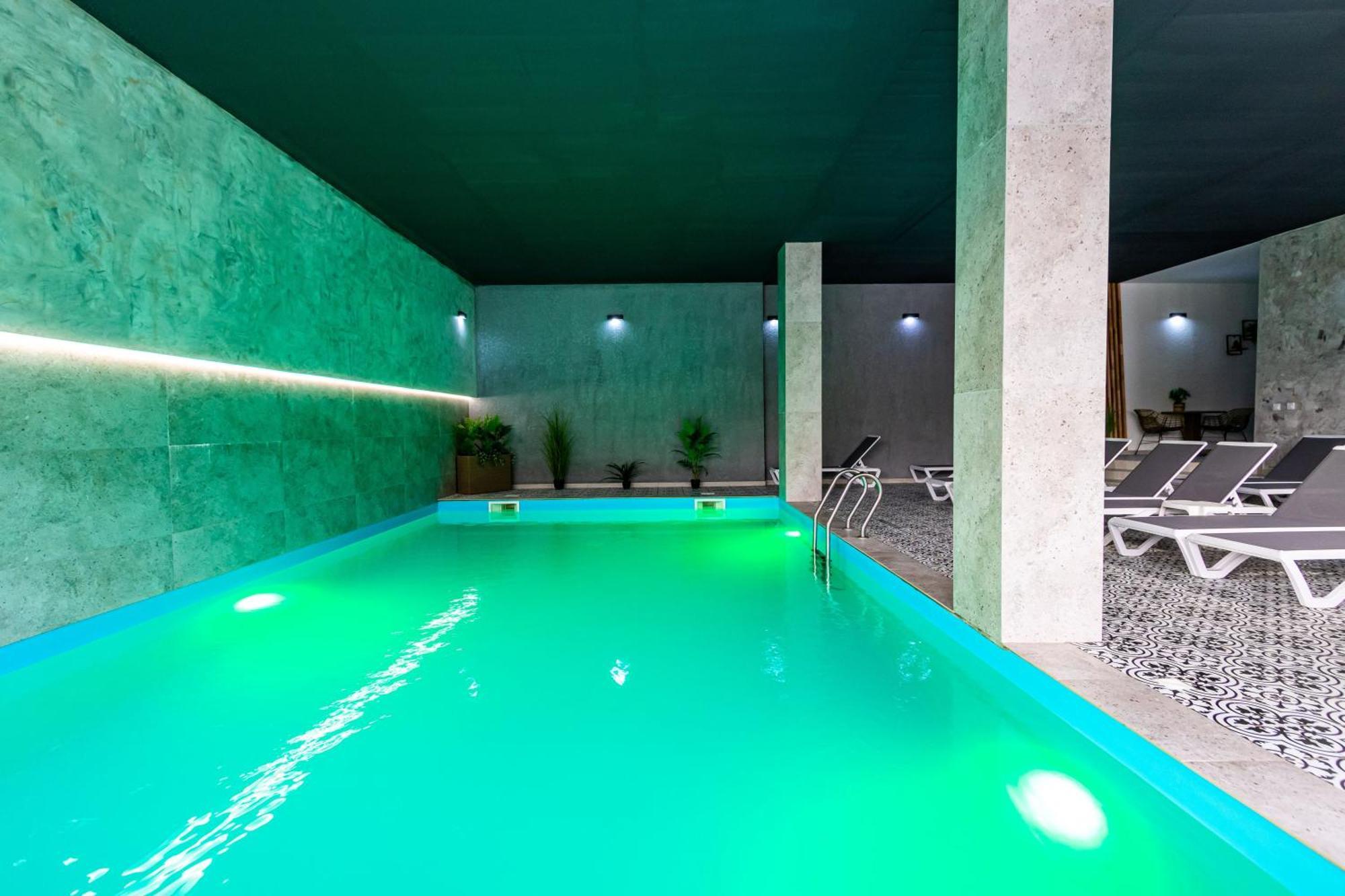 Konopka Forest Home & Spa 布克维 外观 照片
